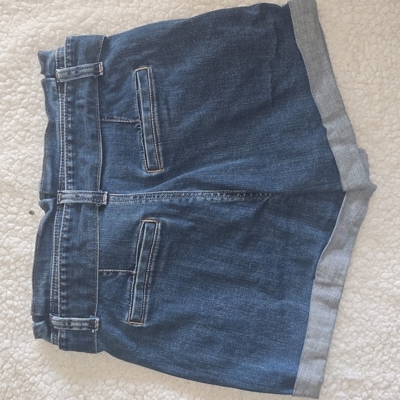 Express High-Waisted Denim Paper Bag Cuffed Shorts Sz. 2 - Picture 2 of 11